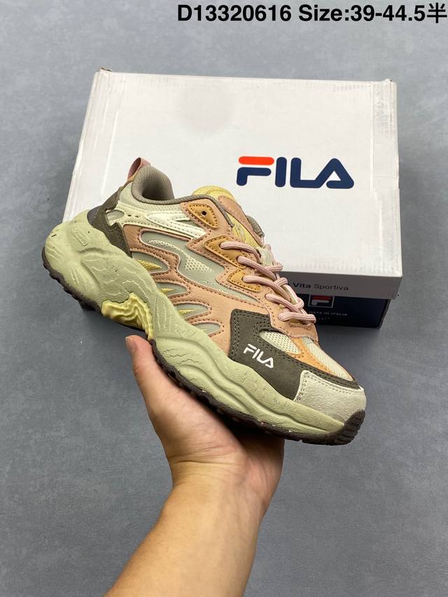 Fila Fusion斐乐 T12W145107Fss秋季新品街头运动休闲鞋！ 尺码：看图所示 编码：D13320616 货号：F12W411116Fts