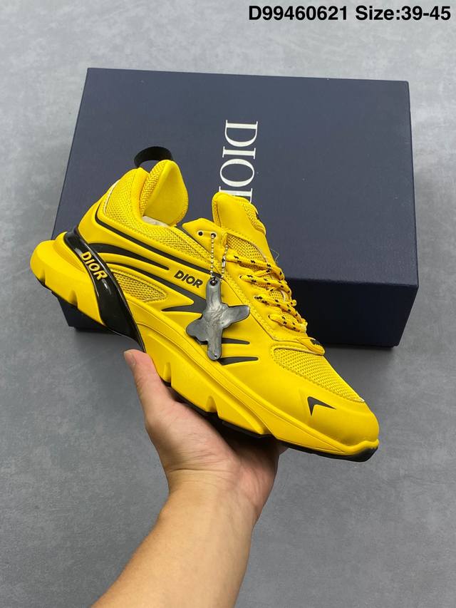 Dior迪奥 Dior And Lewis Hamilton B44 Blade 圆头系带 低帮 生活休闲鞋 男款 货号: 3Sn306Zeg_H591 编码: