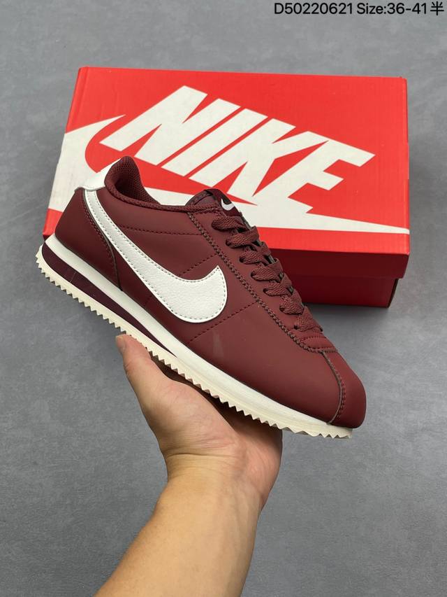 公司级Nike Classic Cortez 耐克经典轻便舒适男子阿甘鞋休闲跑步鞋运动鞋 纯粹而执着的精神 使得Cortez种在了一代人的心里 无论是否喜欢它复