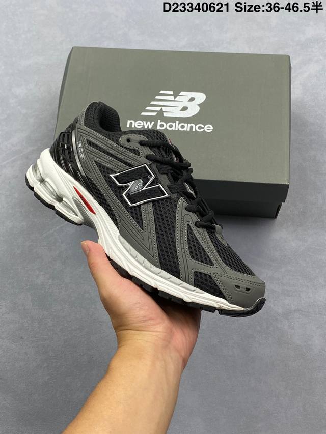 新百伦New Balance M1906系列 新百伦 复古单品宝藏老爹鞋款 复古元素叠加 质感超级棒 原楦版型材料细节做工精细 作为Nb最经典的档案鞋型之一 尺