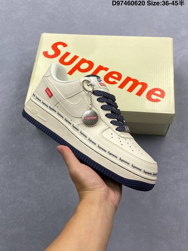 耐克Nike Air Force 1 Low 空军一号低帮百搭休闲运动板鞋 柔软、弹性十足的缓震性能和出色的中底设计，横跨复古与现代的外型结合，造就出风靡全球三