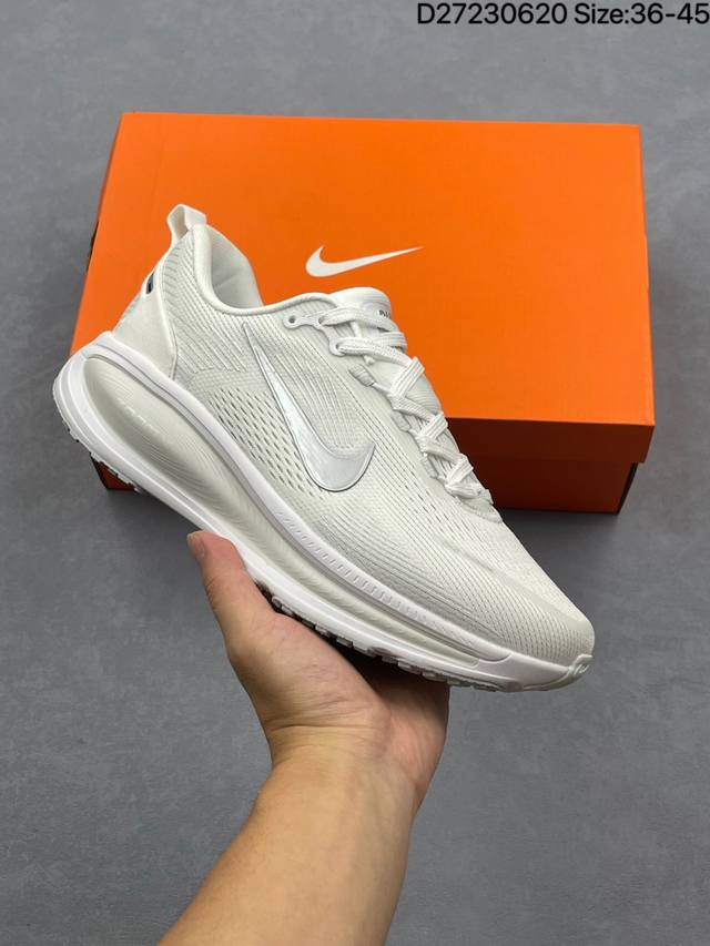 Nike Vomero 18 耐克 舒适减震防滑 低帮跑步鞋 全掌Reactx泡绵中底 前掌和后跟还配备了Air Zoom气垫单元 据说跑起来更快更舒适哦 这次