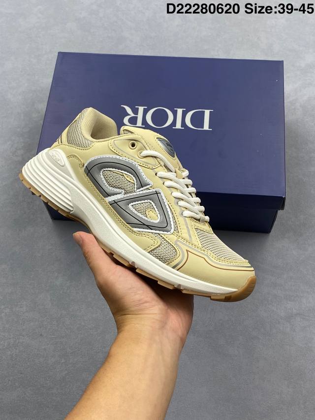 迪奥Dior Homme 高奢品牌经典复古老爹鞋 夸张流线极符 外形延续当下潮流得未来感老爹鞋 货号：3Sn279Zra_H868 尺码：39-45 编码：D2