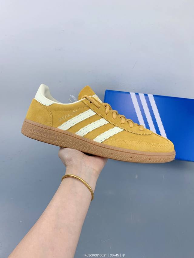 阿迪达斯 生胶 Adidas Spezial 复古休闲板鞋 全鞋采用猪八皮制作 牛筋耐磨大底 承载青春情怀的板鞋 Size：如图 编码：K630K0810621