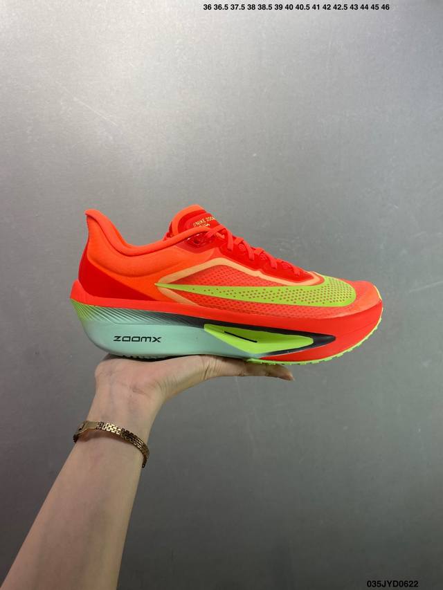 公司级Nk Zoomx Invincible Run Flyknit Fk6 Zoom Fly 6轻量飞织低帮休闲运动慢跑鞋 此鞋专为长跑运动员而生 是为5至1