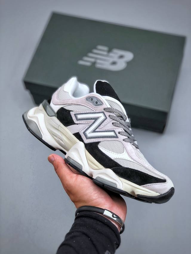 New Balance 公司级版本 Nb9060 联名款 复古休闲运动慢跑鞋 鞋款灵感源自设计师本人对夏日的怀日回忆。鞋面大身由空间双格及磨砂鞋面拼接而生，夏日
