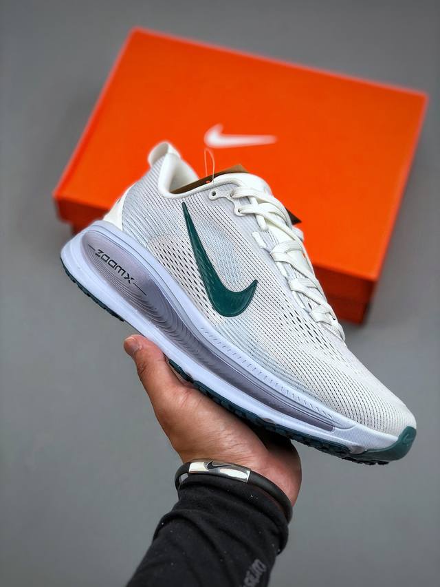 Nike Vomero 18 Zoomx Summit White Geode Teal 佛莫罗18代系列低帮轻质厚底缓震公路透气休闲运动跑步鞋 Hm6804-