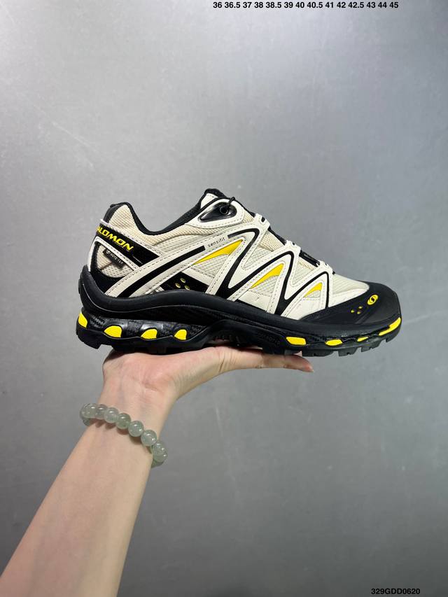 核心私 公司级Salomon Xa Pro Xt-6 Expanse萨洛蒙户外越野跑鞋 鞋面采用Sensifit贴合技术 全方位贴合包裹脚型 鞋跟部鞋底牵引设计
