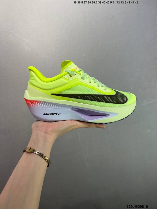公司级Nk Zoomx Invincible Run Flyknit Fk6 Zoom Fly 6轻量飞织低帮休闲运动慢跑鞋 此鞋专为长跑运动员而生 是为5至1
