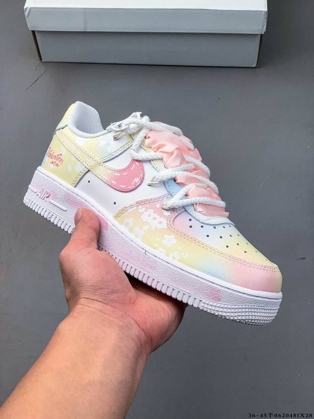 公司级！耐克Nike Air Force 1 Low 空军一号低帮经典百搭休闲板鞋 0620481X28