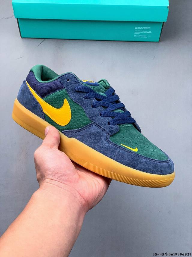 集图 耐克Nike Sb Force 58是一款将前沿创新带入街头的单品，它具有硫化杯底，具有出色的耐用性和灵活性。使用帆布和绒面革，在饰面上放置通风口，它自始
