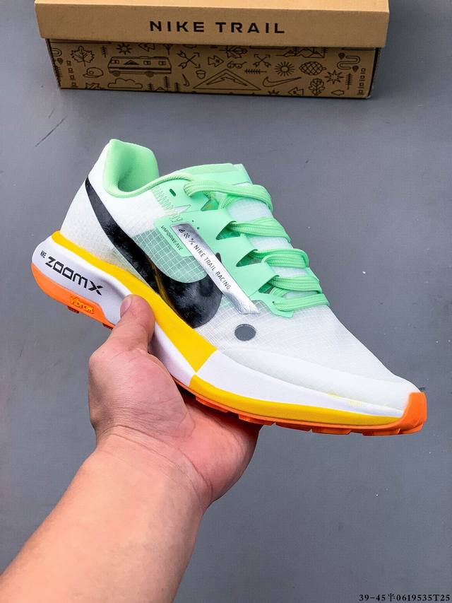 集图 耐克 Nike Zoomx Ultrafly Trail网纱透气运动休闲慢跑鞋 0619535T25