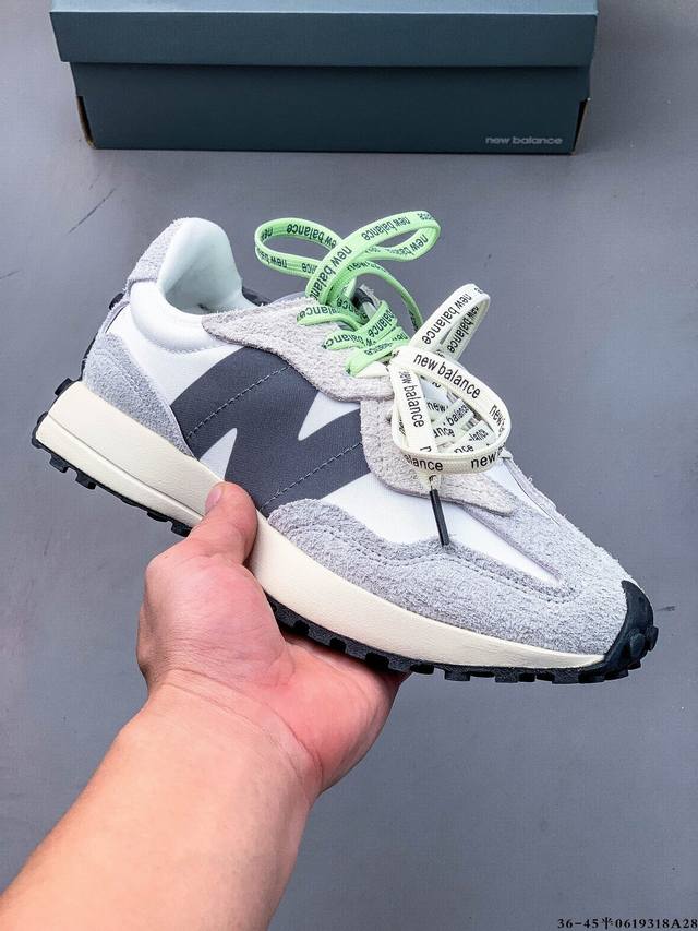 New Balance Ms327系列复古休闲运动慢跑鞋 原鞋打版 细节完美 采用尼龙及猪巴革麂皮物料拼接构成#中底高弹Pu材质及满丁防滑橡胶外底上世纪 70