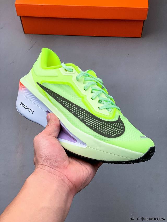 公司级！耐克Nike Zoom Fly 6 竞速飞行6代系列低帮轻质缓震透气休闲运动跑步鞋 Nike旗下主打竞速训练的Zoom Fly 6突然官宣，让不少跑步玩