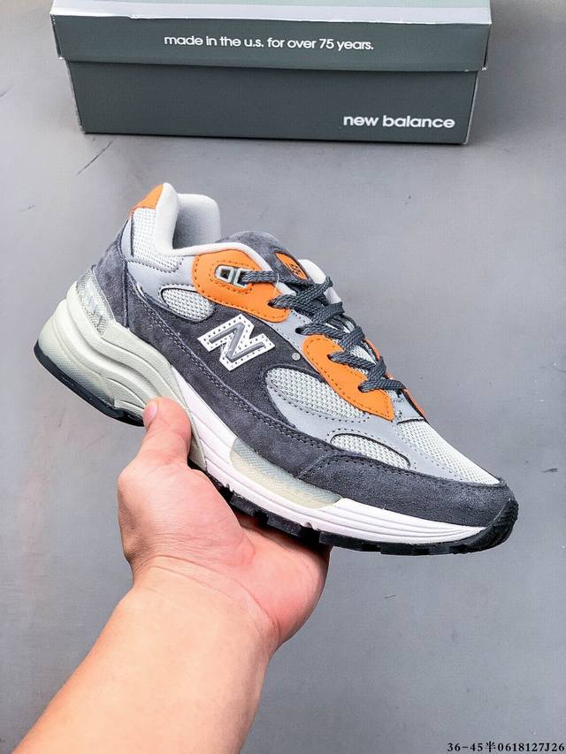 集图 Nb新百伦New Balance Made In Usa M992美产血统系列经典复古老爹风百搭休闲运动跑步鞋 猪巴革麂皮拼接原装透气网眼织物鞋面材质#升