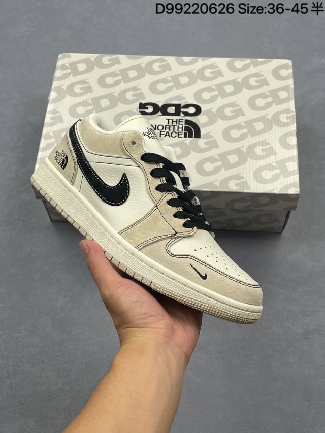 史诗级独家福利特价 Nike Air Jordan 1 Low X Louis Vuitton Lv联名-白黑牛仔勾 纯原版本全鞋采用原装头层皮，用料扎实 精雕