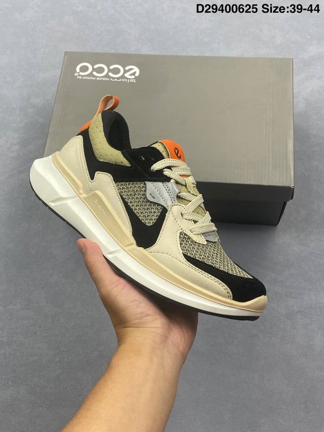 公司级 爱步Ecco Men's Biom 2.2 M 健步2.2系列低帮系带轻量百搭休闲运动鞋“皮革白银灰”830774 60926 东莞原单代工产 采用同源