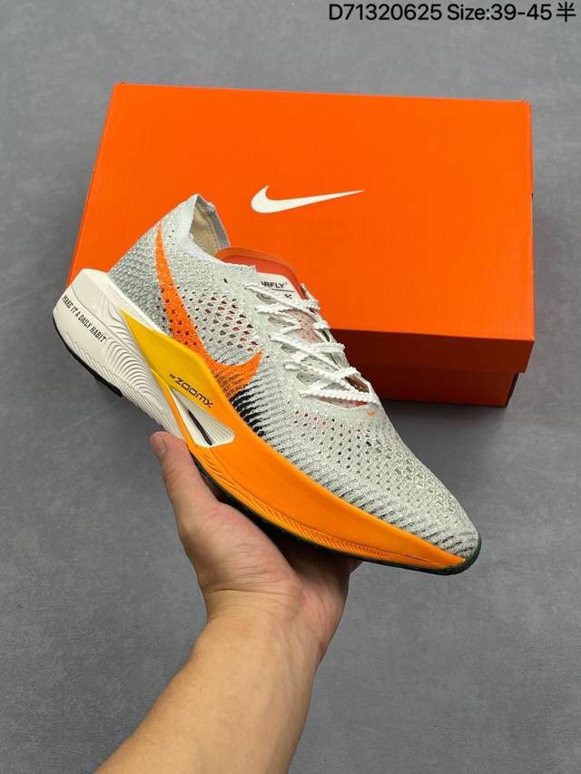 Nk Zoomx Vaporfly Next% 3！ No.1版！破2三代白黄！尺码39-45全码补货！ 原单冲正产品！就是上平台冲正那种！ 区分再售通货！品质