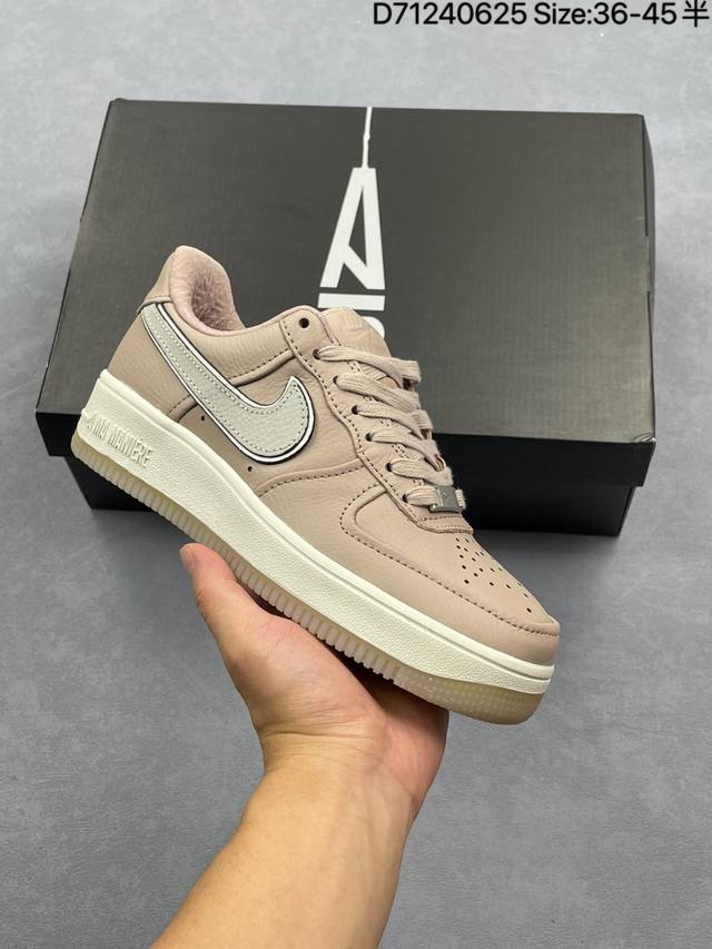 耐克Nike Air Force 1 Low 空军一号低帮百搭休闲运动板鞋 柔软、弹性十足的缓震性能和出色的中底设计，横跨复古与现代的外型结合，造就出风靡全球三