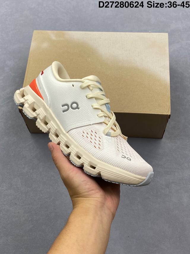 公司级Loewe X On昂跑Cloudtilt 罗意威 联名轻量运动休闲鞋 脚感很舒服 鞋底柔软且包裹性好 上脚显腿长 不管休闲还是运动都很百搭 是最好看最显