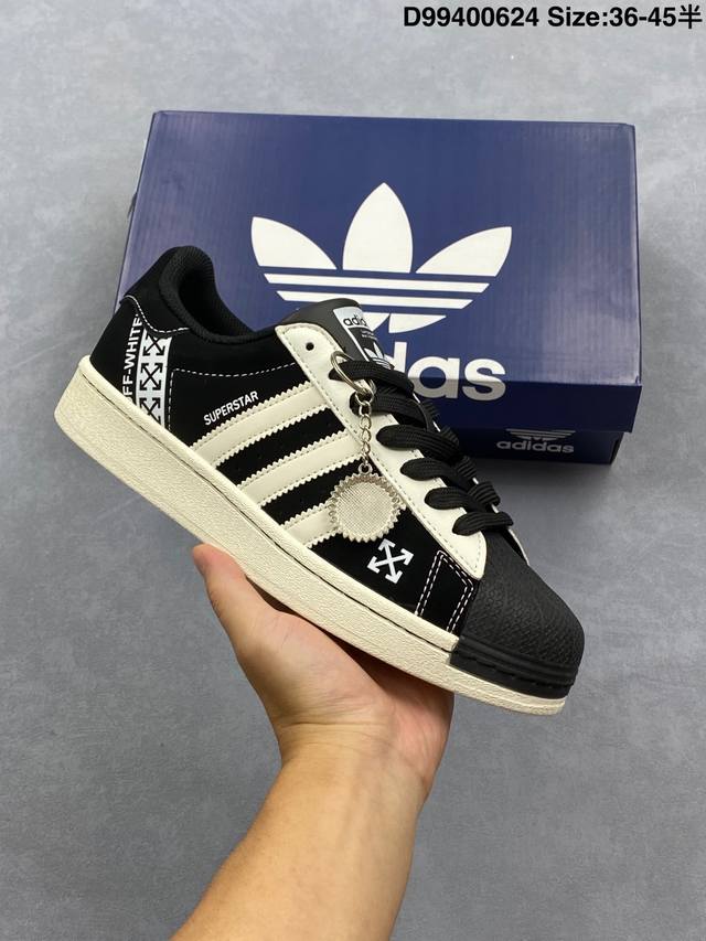 阿迪达斯Adidas三叶草 Originals Superstar贝壳头’Diy’系列低帮经典百搭休闲运动板鞋 原装头层材料 用料绝不含糊 独家版型蒸餾加工帶來
