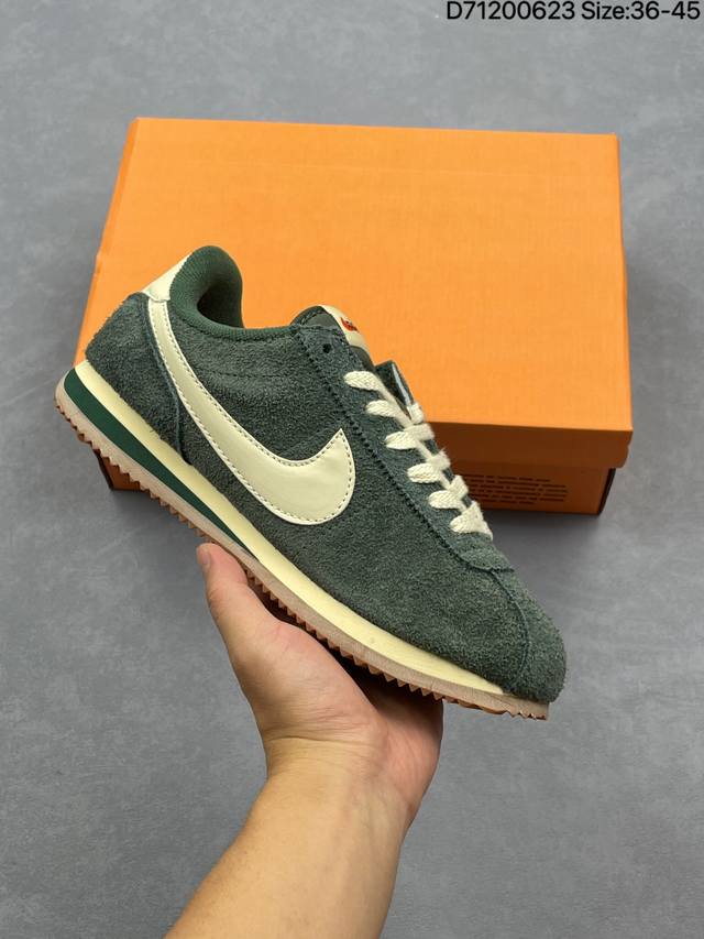 Nike Classic Cortez 耐克经典轻便舒适男子阿甘鞋休闲跑步鞋运动鞋 纯粹而执着的精神 使得Cortez种在了一代人的心里 无论是否喜欢它复古的鞋