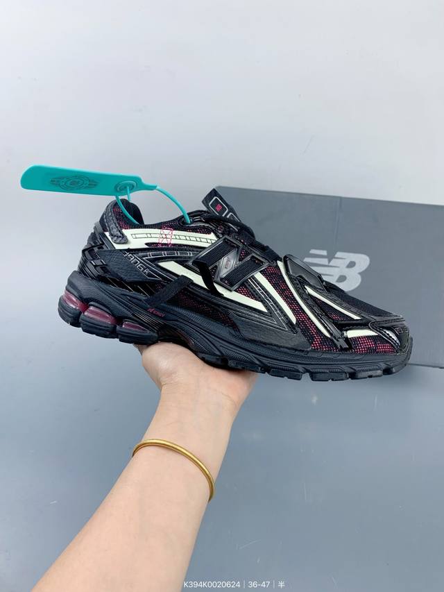 公司级New Balance M1906系列 复古单品宝藏老爹鞋款 复古元素叠加 质感超级棒 原楦版型材料细节做工精细 作为Nb最经典的档案鞋型之一 Size：