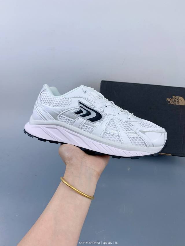 北面The North Face Solid Tech 柔软舒适 防滑耐磨 低帮 生活休闲鞋 Size：如图 编码：K57 910623