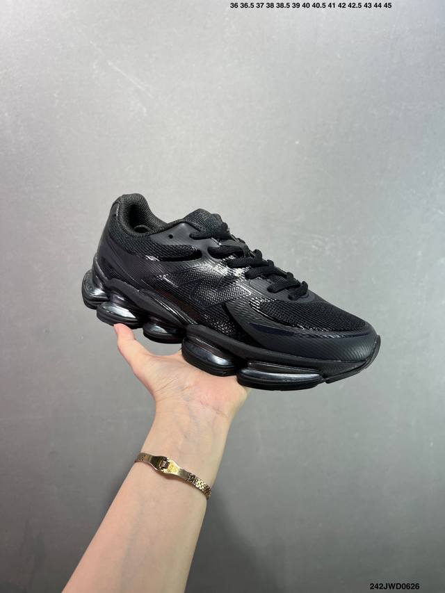 公司级新百伦 New Balance Nb U 0Ea 运动跑步鞋。此复刻经典鞋款，加入当下大热的户外元素，以曾经篮球鞋款型式样加以打造鞋款造型。编织鞋带以及加