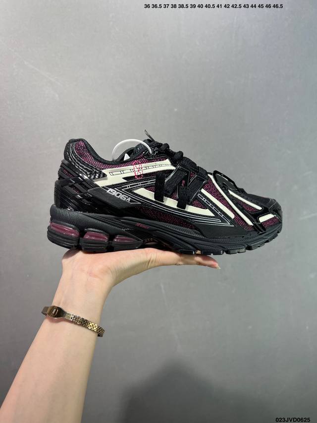 公司级New Balance M1906系列复古单品宝藏老爹鞋款 公司级版本复古元素叠加 质感超级棒 楦版型材料细节做工精细 作为Nb最经典的档案鞋型之一 与