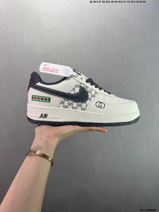 Nike Air Force 1 Low 原楦头原纸板 打造纯正空军版型 专注外贸渠道 全掌内置蜂窝气垫 原盒配件 原厂中底钢印、拉帮完美 官方货号：Dj994