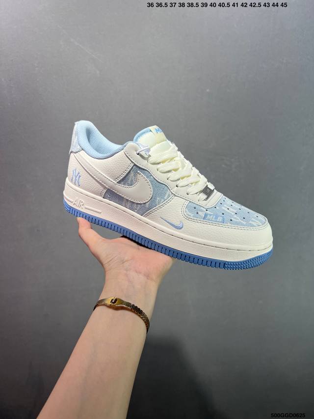 公司级Nike Air Force 1 Low 联名 原楦头原纸板 打造纯正空军版型 专注外贸渠道 全掌内置蜂窝气垫 原盒配件 原厂中底钢印、拉帮完美 官方货号