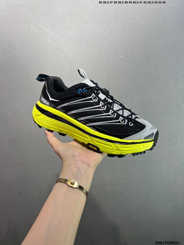 公司级Hoka One One Mafate Three2 全新配色创立于 9年，始终致力于为所有跑者提供更新、更好的跑步 装备。相比常规跑鞋，Hoka One