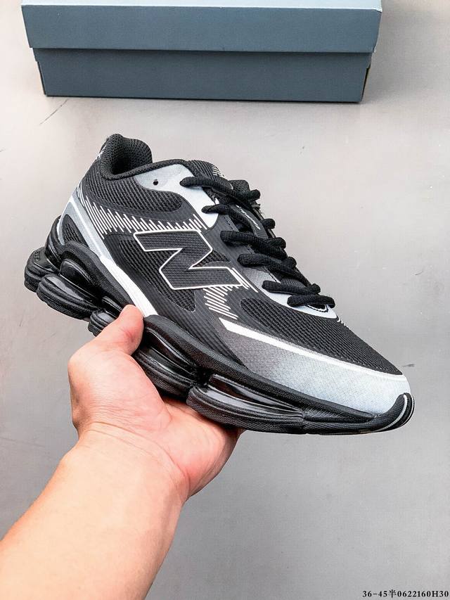 集图 新百伦 New Balance Nb U 0Ea 运动跑步鞋。此复刻经典鞋款，加入当下大热的户外元素，以曾经篮球鞋款型式样加以打造鞋款造型。编织鞋带以及加