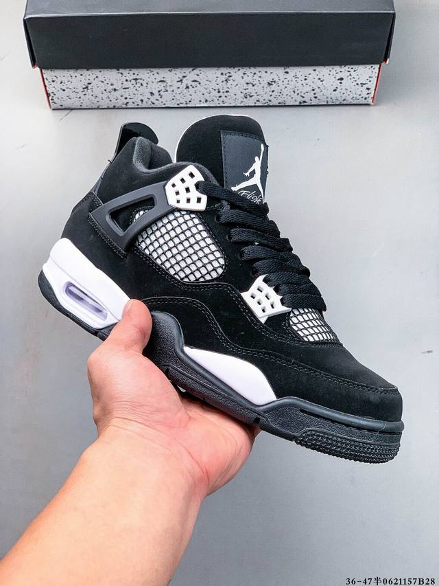 二层真标！Air Jordan 4 Aj4代中帮复古休闲运动文化篮球鞋。秉承轻量化的速度型篮球鞋设计思想完成设计，降低重量的同时提升舒适度，中底延续前作使用了分