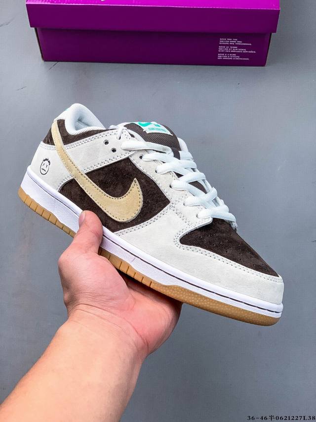 Nike Dunk Sb Low耐克 低帮滑板鞋 纯原生产线！头层带芯片！打造市面Dunk Sb系列标杆！ 全套原厂纸板，原楦头，唯一越南进口贝利皮！一切遵循公