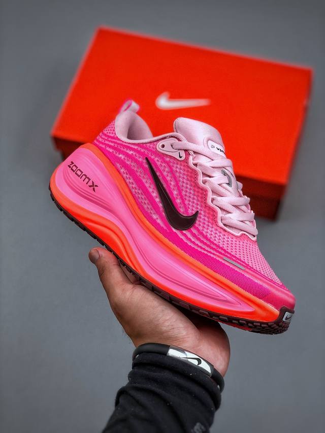 Nike Vomero Plus轻盈跑鞋 舒适百搭防滑耐磨 低帮 休闲跑步鞋男女同款货号：Hv8154 004 尺码：36-40