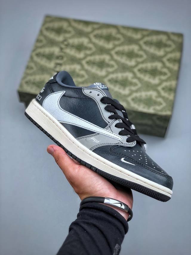 Travis Scott X Fragment Design X Jordan Air Jordan 1 Low Og Sp “古驰联名 黑灰” 低帮休闲运动板