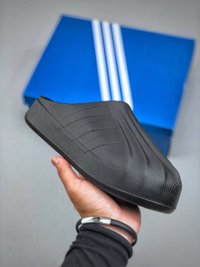 Adidasi Originals Adifom Superstar Mule 鸭鸭鞋阿迪今夏爆款包头鸭鸭拖鞋 货号：Ih7787 尺码：36-45