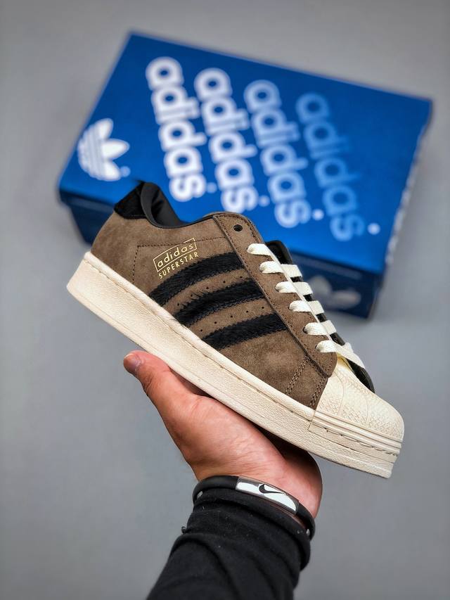 Adidas Originals Superstar Og Vintage Black White 经典贝壳头古着系列低帮百搭休闲运动板鞋“皮革黑米白复古版”J