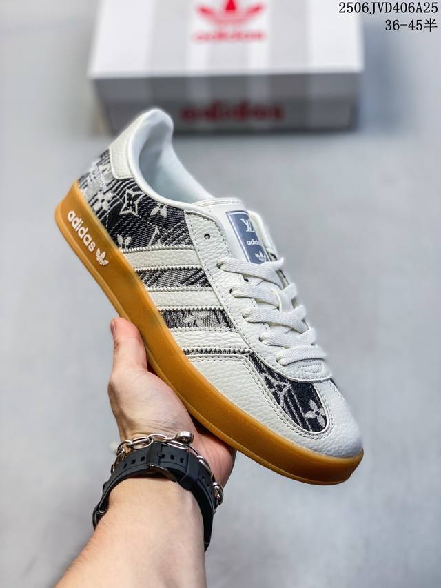 Adidas 德训鞋 “Lv联名-黑灰牛仔”高端定制 大厂纯原品质出货 超高清洁度 细节完美 舒适百搭 低帮休闲板鞋 男女同款 货号：Sc9207-730 码数