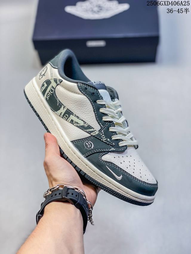 海外爆款限量发售！Travis Scott X Fragment Design X Jordan Air Jordan 1 Low Og Sp “迪奥联名 深灰