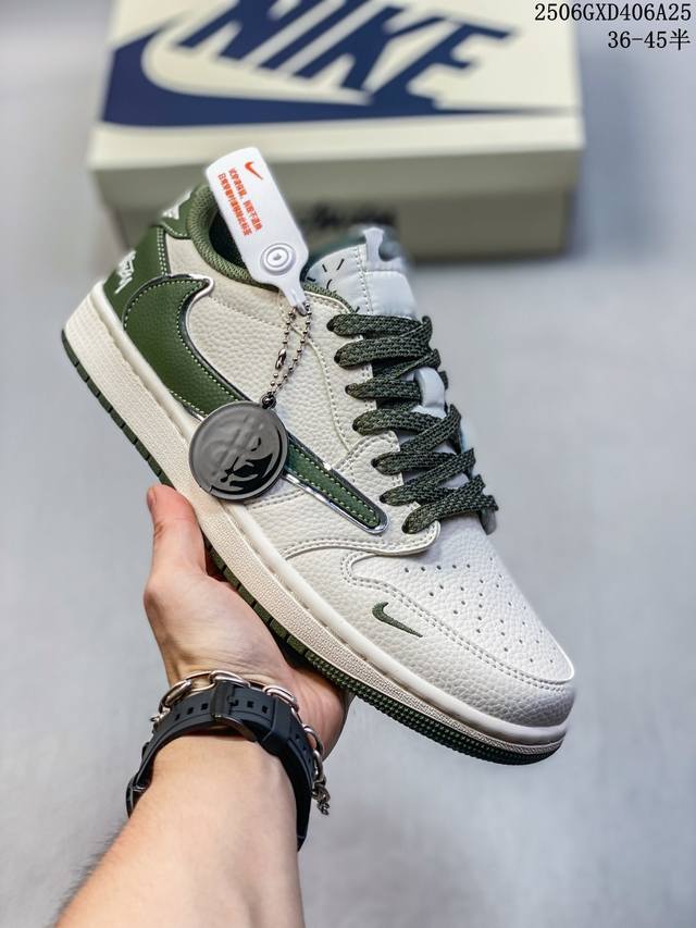 高端定制 Stussy X Jordan 1 Low 斯图西联名 倒勾低帮休闲版本 原厂全头层皮 大厂纯原品质出货 纯正版型 定制鞋盒 皮料切割干净无任何毛边