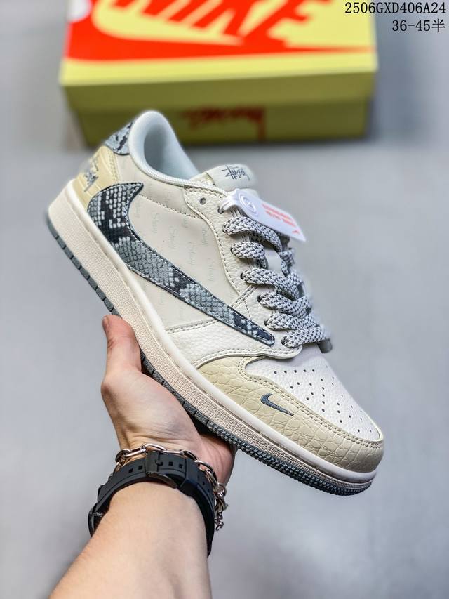 海外爆款限量发售！Travis Scott X Fragment Design X Jordan Air Jordan 1 Low Og Sp “斯图西联名 灰