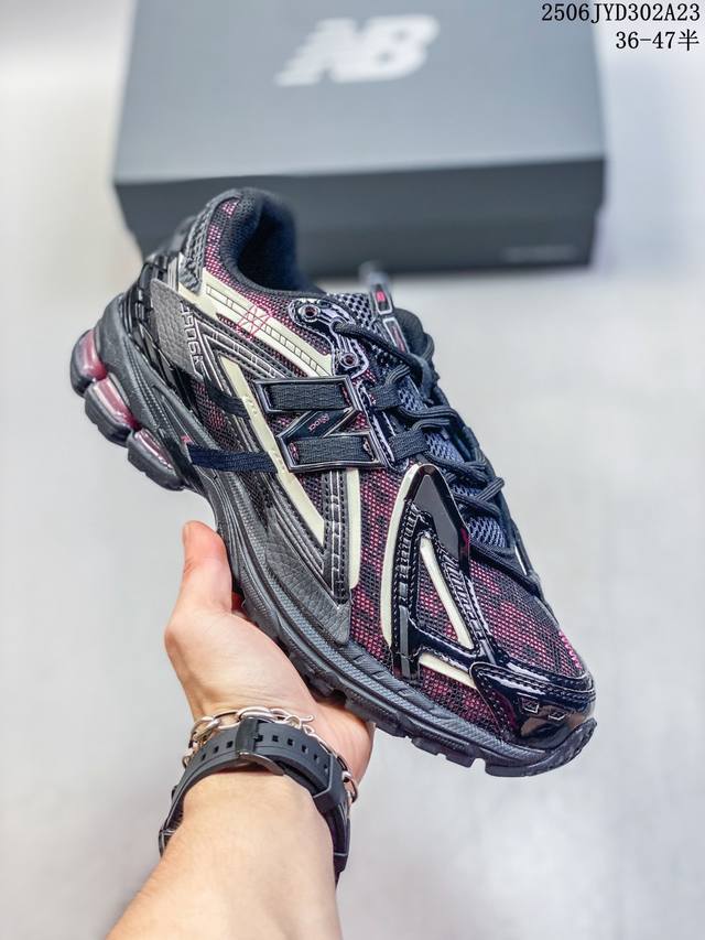 公司级New Balance M1906系列 新百伦 复古单品宝藏老爹鞋款 复古元素叠加 质感超级棒 原楦版型材料细节做工精细 作为Nb最经典的档案鞋型之一 官