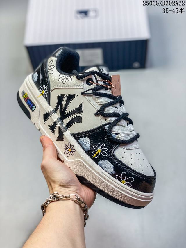 公司级北面The North Face Solid Tech 舒适百搭 防滑透气 低帮 生活休闲鞋 货号:Ns93R41L 尺码:36 36.5 37.5 38