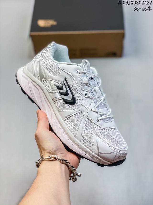 公司级北面The North Face Solid Tech 舒适百搭 防滑透气 低帮 生活休闲鞋 货号:Ns93R41L 尺码:36 36.5 37.5 38