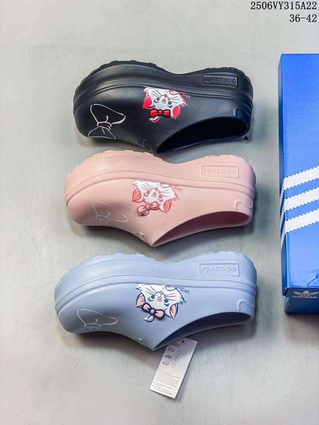阿迪达斯 Adidas Adifom Hello Kitty 猫 蝴蝶结装 夏季沙滩涉水百搭休闲拖凉 超厚底增高 包头凉。采用超轻95% 注塑 Eva塑料,5%