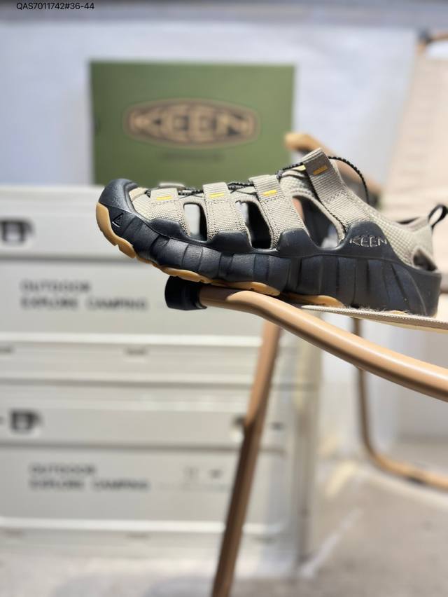 Keen凉鞋 人气户外休闲鞋品牌-科恩Keen Uneek Flat-M 平底编织弹力穿搭溯溪涉水鞋1030857 Qas7011742#36-44