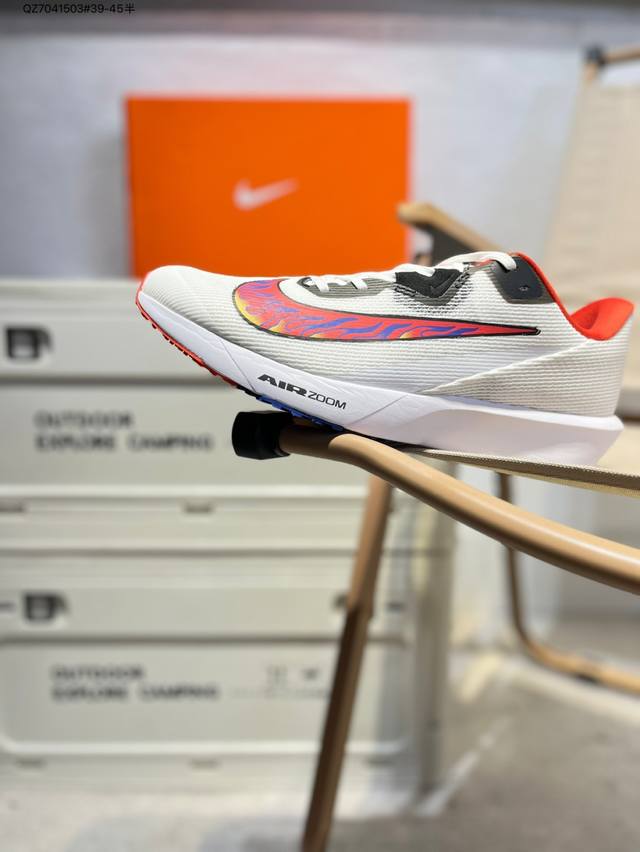 原 降价 耐克Nike Air Zoom Rival Fly 4超弹透气轻量跑步鞋鞋款搭载 Flyknit 材料 出众弹性 易于穿脱 采用React技术 轻盈耐